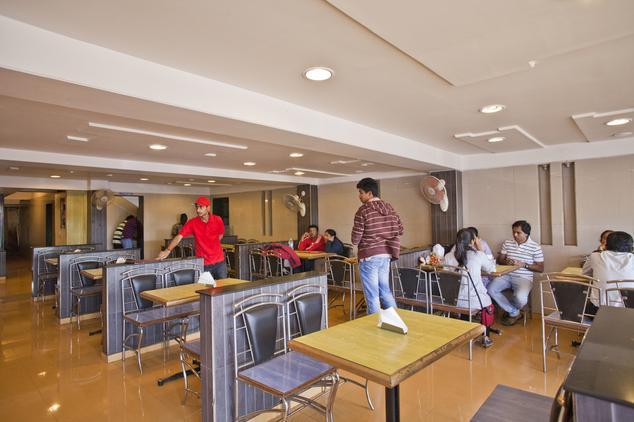 Hotel Rahi